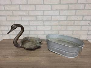 lot 786 image: Solid Brass Swan Planter (15 x 12 x 115) and Mini Galvanized Washtub (15 x 9.5 x 5.5)