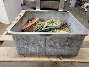 lot 804 image: Huge Lot of Decorative Corn Planter Wheels in Square Galvanized Tub - 21 x 19 x 8.5