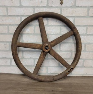 lot 822 image: Large Cast Iron Wheel for Wall Art - About 21 Diameter