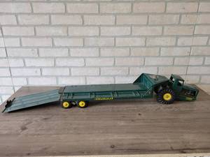 lot 882 image: Vintage 50s Nylint Touran Hauler Lo-Boy Construction Toy - Overall 29 Long wo Ramp