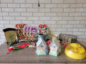 lot 883 image: Large Lot of Gardening Supplies, Feeders, Birdhouses and More