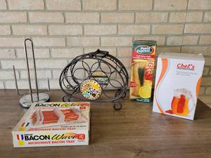lot 757 image: Lot of Assorted Kitchen Supplies - Fruit Infusion Pitcher, Bacon Wave, Wine Holder and More