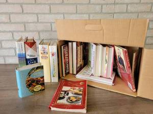 lot 770 image: Large Lot of Assorted Cookbooks