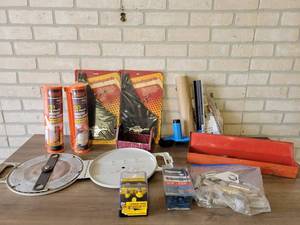 lot 772 image: Large Lot of Tools and Garage Supplies