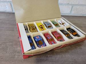 lot 904 image: Vintage Store Display Pack of Mini Pull Back Sports Cars - Pack of 12