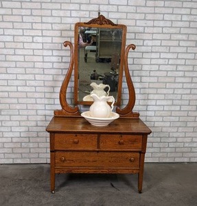 lot 526 image: Lenoir Furniture Company Oak WashstandDry Sink with Basin & Pitcher
