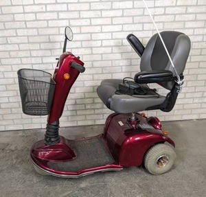 lot 609 image: Fiesta by Amigo 3-Wheel Mobility Scooter w Charger - Batteries are Dead
