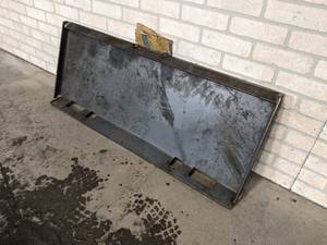 lot 555 image: NEW - Skidloader Quick Attach Plate - Unpainted - 14 Steel