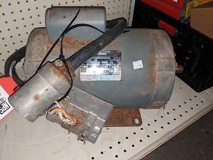 lot 841 image: Marathon Crop Drying Electric Motor - 7.2HP 1 Phase - 3500 RPM - 78 Shaft