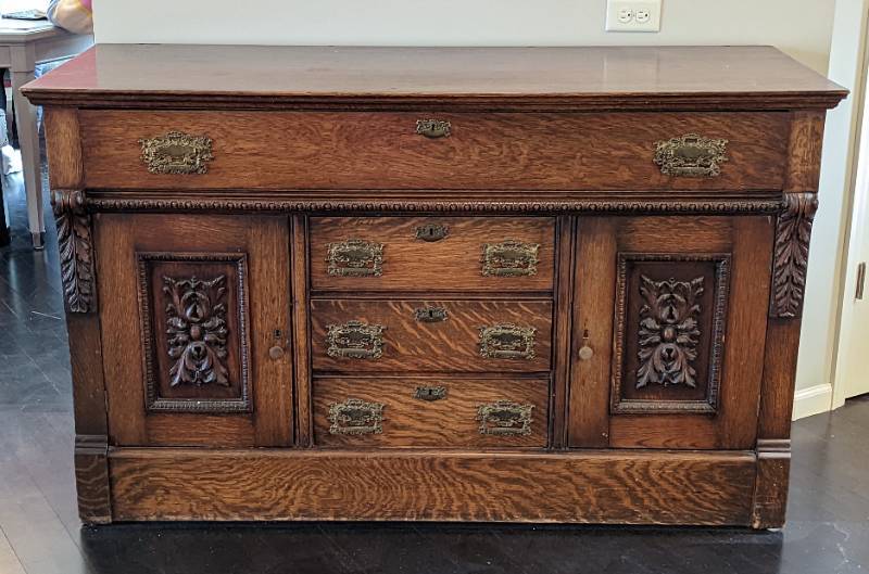 Enticing Edina Moving Auction KBID