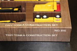 lot 32 image: Vintage Tiny Tonka Construction Set #815 w Box
