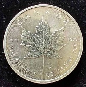 2014 1 Oz. Silver Canadian Maple