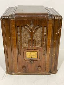 Coronado Farm Radio Battery Powered 1930s