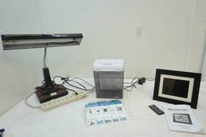 lot 13 image: digital photo frame