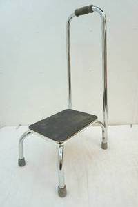 lot 18 image: shower safety step