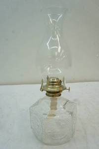 lot 21 image: oil lamp with chimney