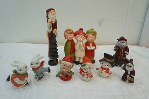 lot 79 image: vintage Christmas decorations
