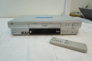 lot 83 image: JVC VHS cassette player