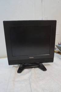 lot 98 image: Toshiba monitorDVD player