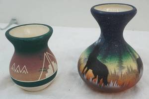 lot 135 image: Native American pottery
