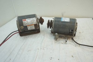 lot 204 image: 2 motors