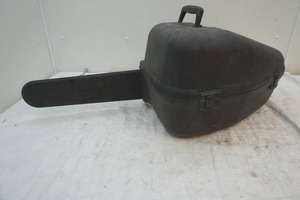 lot 215 image: Poulan chainsaw case