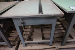 lot 42 image: Metal Framed Heavy Duty Drafting Table