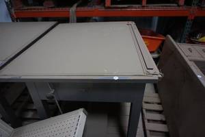 lot 51 image: Metal Framed Heavy Duty Drafting Table