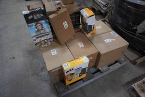 lot 66 image: Pallet of Assorted Air, Fuel, Oil, and Transmission Filters