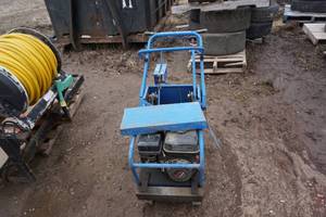 lot 194 image: Blue Bird Power Sod Cutter