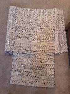 Raeven Handmade Wool Rug Set