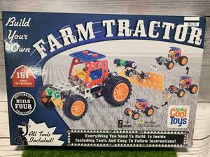 New 161 Piece Farm Tractor Erector Toy Set