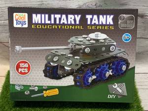 New 156 Piece Military Tank Erector Toy