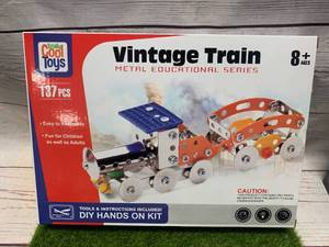 New 137 Piecevintage Train Erector Toy