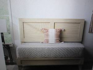 lot 88 image: brookside double framed wood platfo...