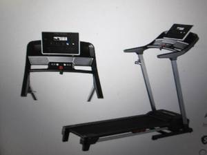 lot 123 image: proform 305 cst treadmill open box...