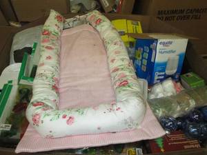 lot 131 image: pallet of misc items uninspected pa...