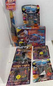 lot 11 image: Vintage Group Of Star Trek Action Figures On Original Cards