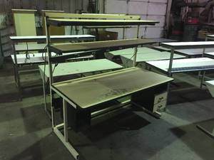 lot 53 image: Powered Commercial Work TableStation