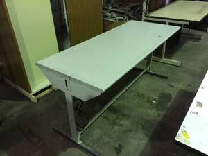 lot 110 image: Powered Commercial Work Table