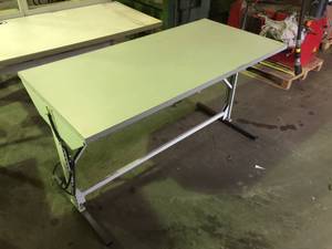 lot 117 image: Commercial Work Table