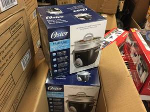 lot 103 image: 2pc Oster Rice CookerSteamer