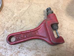 lot 138 image: Smith Tool 8052 Chain-A-Part