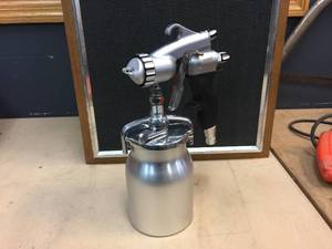 lot 168 image: Earlex HVLP Spray Gun - Like New