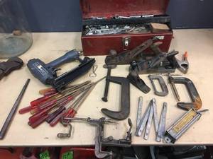 lot 199 image: Group Hand Tools - Planes - Clamps - Sockets