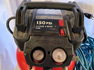 lot 57 image: Porter Cable 6 Gallon 150 PSI Air Compressor