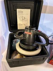 lot 63 image: Craftsman Buffer  Polisher System