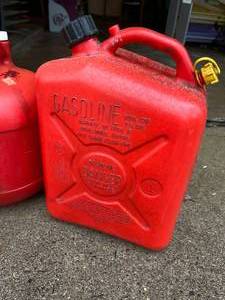 lot 80 image: Four Gas Cans
