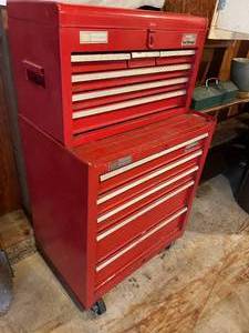 lot 84 image: Craftsman Rolling Tool Box Full of Tools