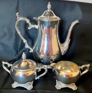 lot 29 image: Silver Plated Sensations